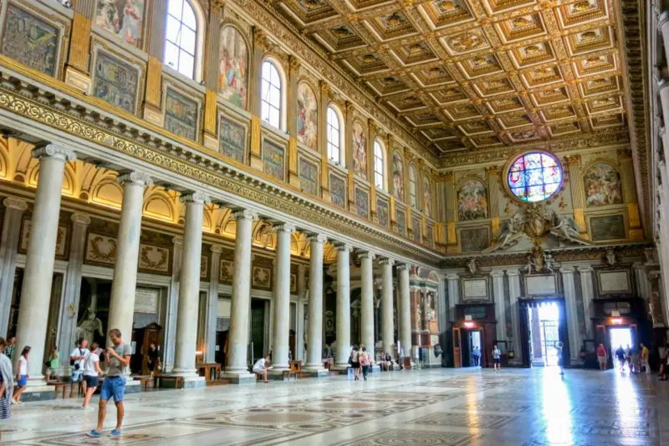 Rome's Basilicas and Secret Underground Catacombs
