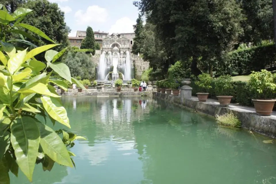 UNESCO Jewels: Tivoli and its Villas with hotel pick-up