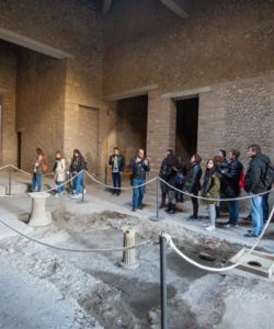 Day Tour to Pompeii and Its Ruins with Optional Hotel Pick Up