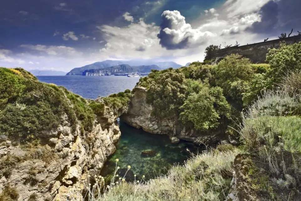 Amalfi Coast and Positano Day Trip from Rome
