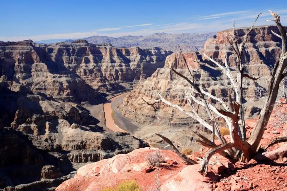 Grand Canyon West Rim Bus Tours with Helicopter Landing