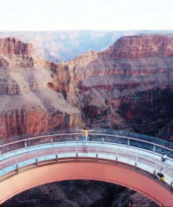 Grand Canyon West Rim Bus Tours with Skywalk Tickets