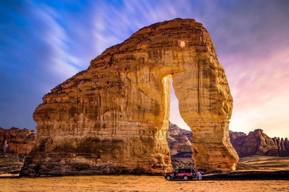 Elephant Rock Discover Tour Al-Ula