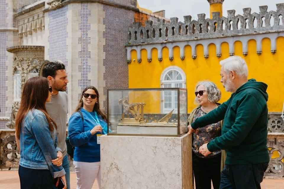 Sintra, Pena Palace and Cascais Guided Tour from Lisbon