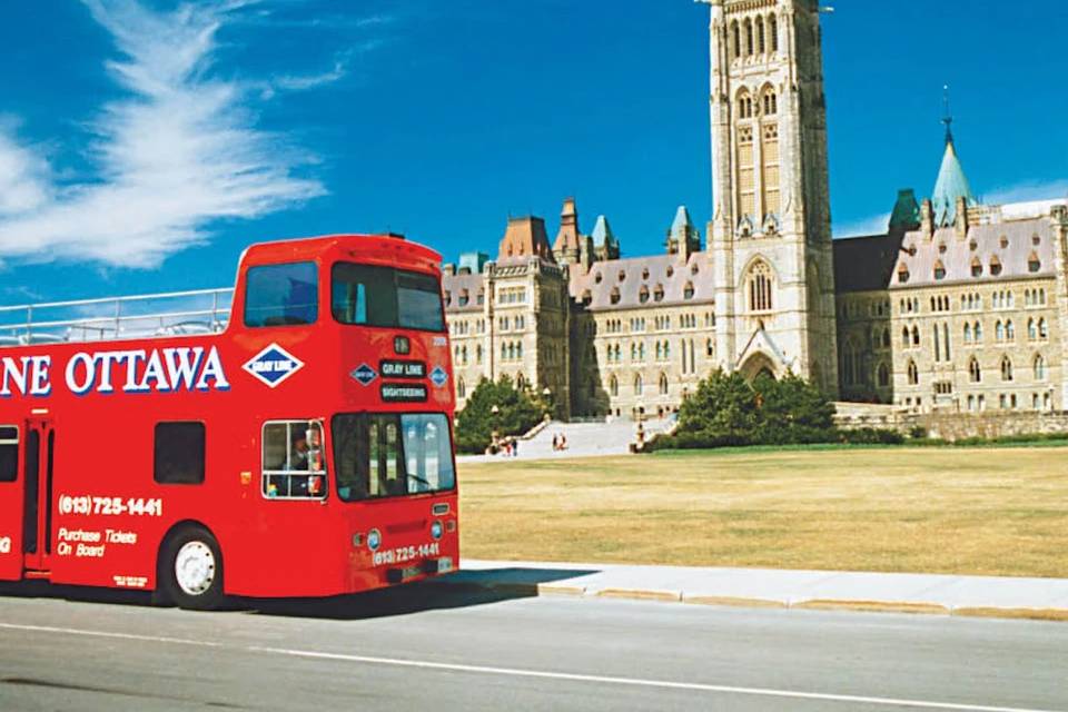 Ottawa City Hop-On, Hop-Off Bus Ticket
