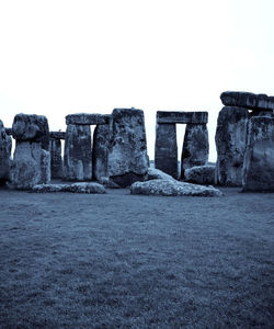 Day Trip to Stonehenge and Bath