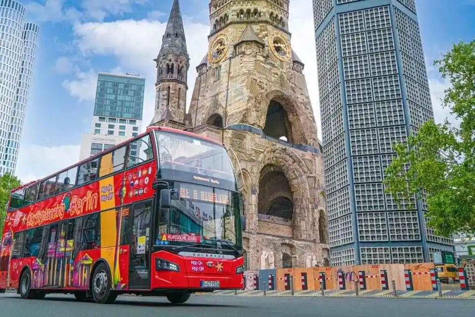 City Sightseeing: Berlin Hop On Hop Off with Icebar Ticket