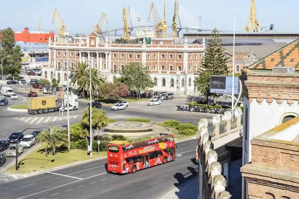 City Sightseeing:  hop on hop of bus Cadiz Bus 1 day with Catamaran Experience