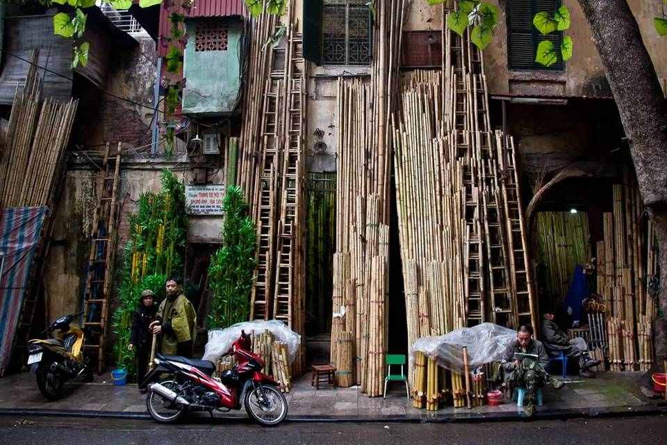 Hanoi Evening Tour with Cyclo and Water Puppet Show