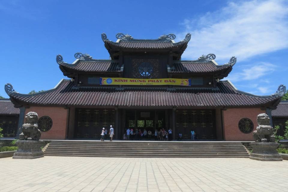 Bai Dinh Pagoda - Trang An Eco Group Tour