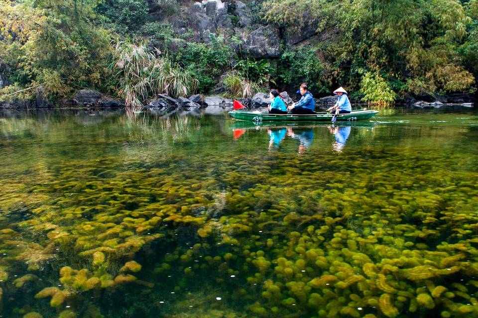 Bai Dinh Pagoda - Trang An Eco Tour