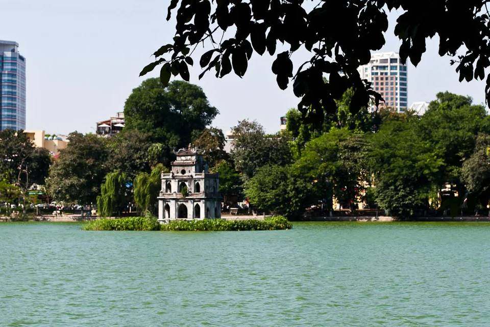 Half Day Hanoi insight by Vespa
