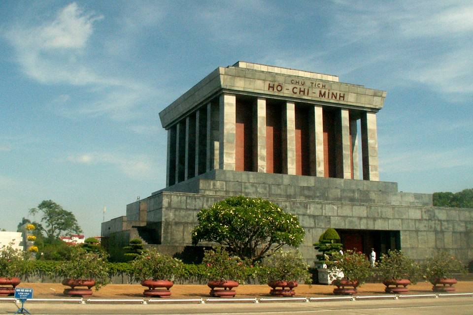 Half Day Hanoi insight by Vespa