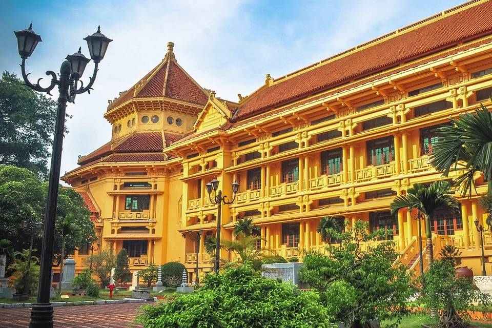Half Day Hanoi insight by Vespa