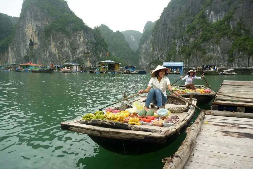 Halong Day Tour