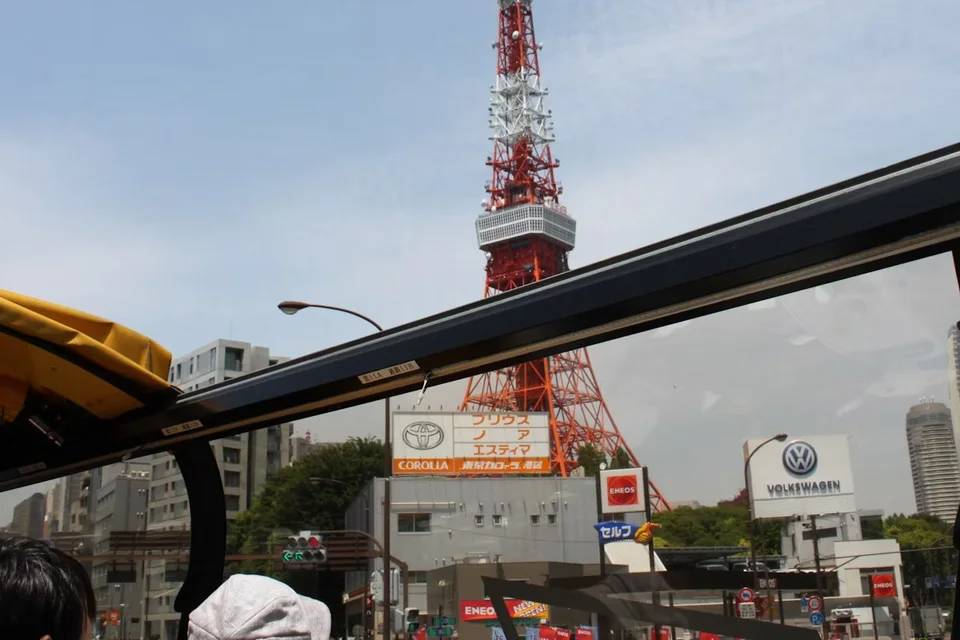 Tokyo: Sky Hop on Hop off Bus Tour