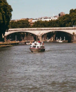 Rome Boat: Hop On, Hop Off Boat Tour with Sant'Angelo Castle Ticket