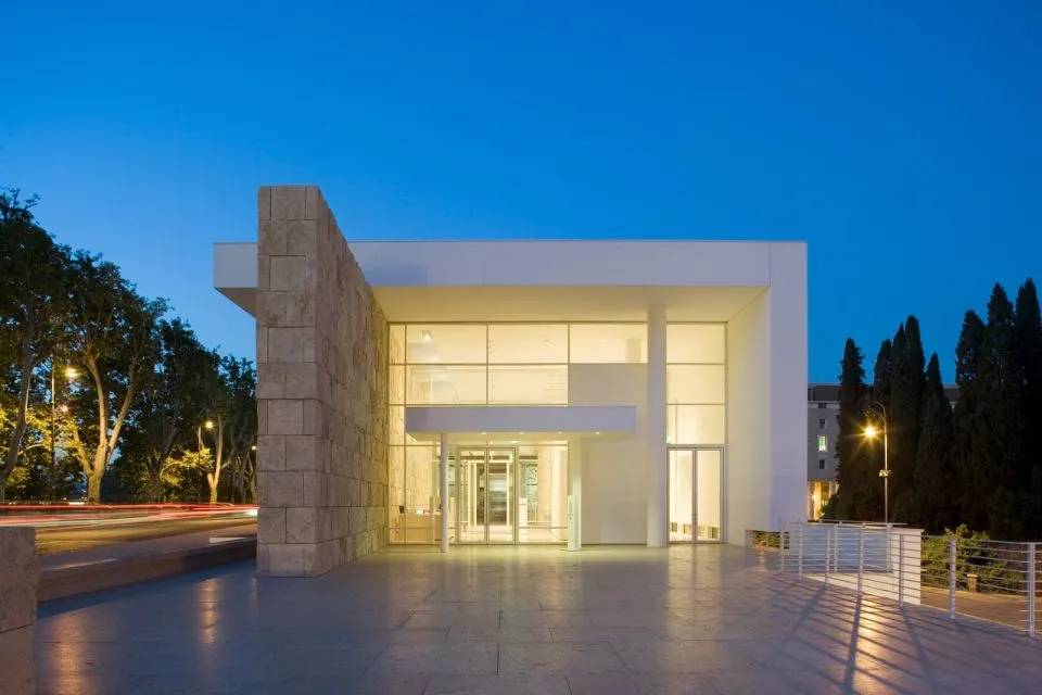 Rome Boat: Hop on Hop off Boat Tour with Ara Pacis Museum Ticket