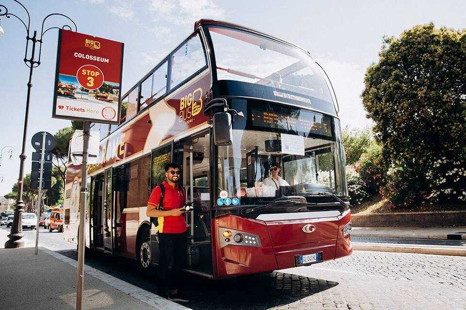 Rome Boat: Hop-On, Hop-Off Boat and Big Bus Hop-On, Hop-Off Bus Ticket