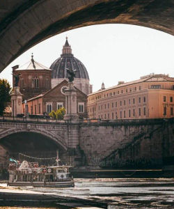 Rome Boat: Hop On, Hop Off Boat and IOBUS Hop On, Hop Off Bus Ticket
