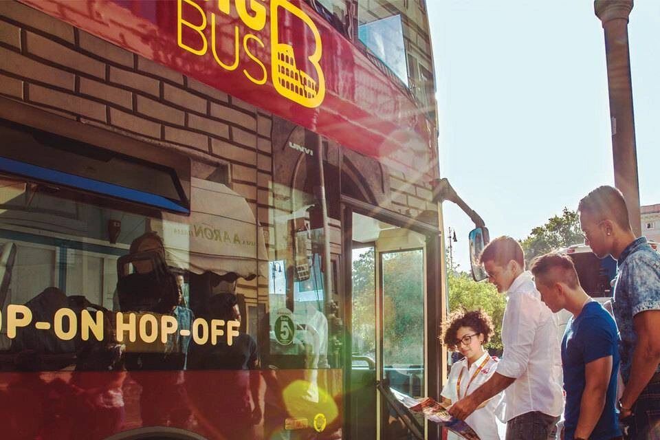 Rome Boat: Hop-On, Hop-Off Boat and Big Bus Hop-On, Hop-Off Bus Ticket