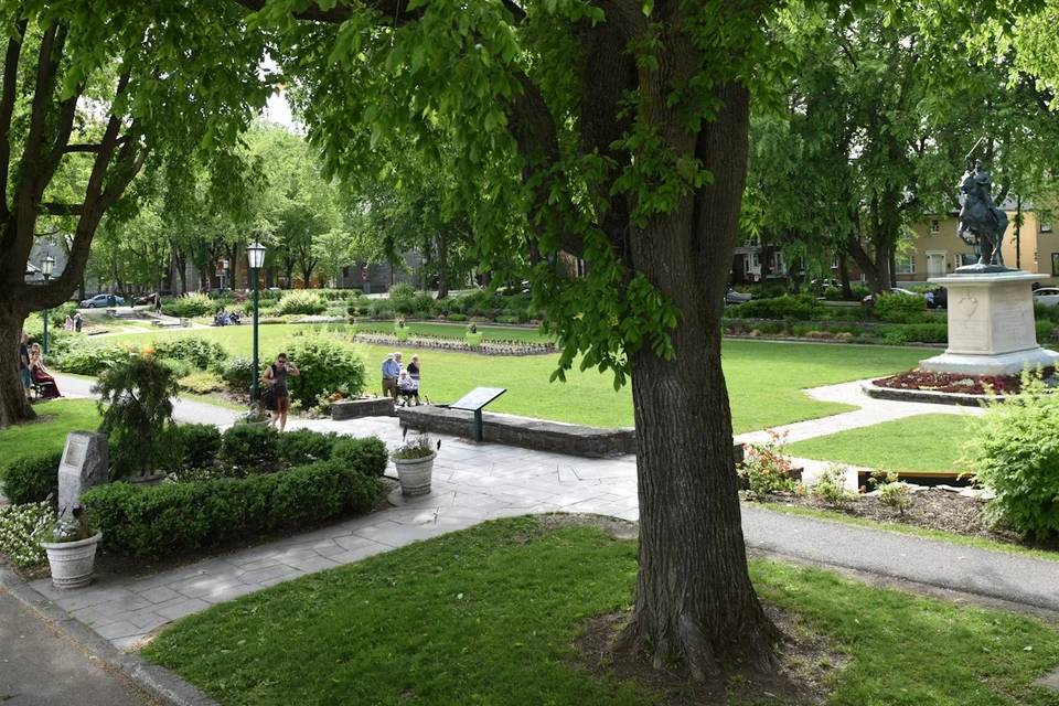 Quebec City: 1 Day Hop-on Hop-off Bus Tour