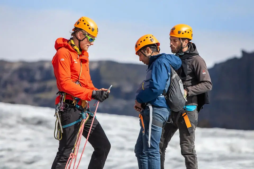 Glacier Discovery Tour