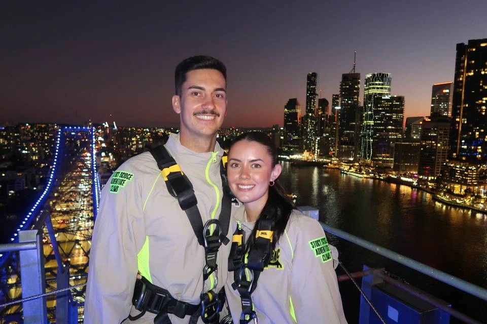 Story Bridge Night Climb Tour