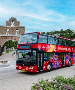 City Sightseeing: Pattaya Hop-On, Hop-Off with Columbia Pictures Aquaverse