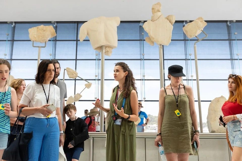 Athens City Tour with Guided Tour of Acropolis
