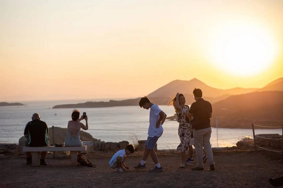 Sunset Tour of Cape Sounio and Temple of Poseidon