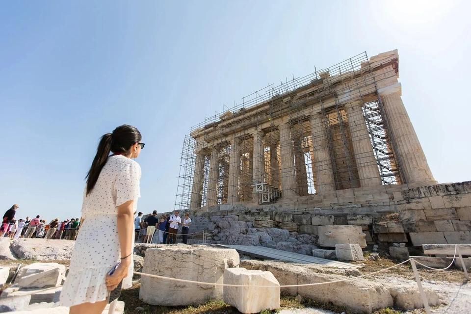 Skip the Line: Acropolis and Parthenon Walking Tour