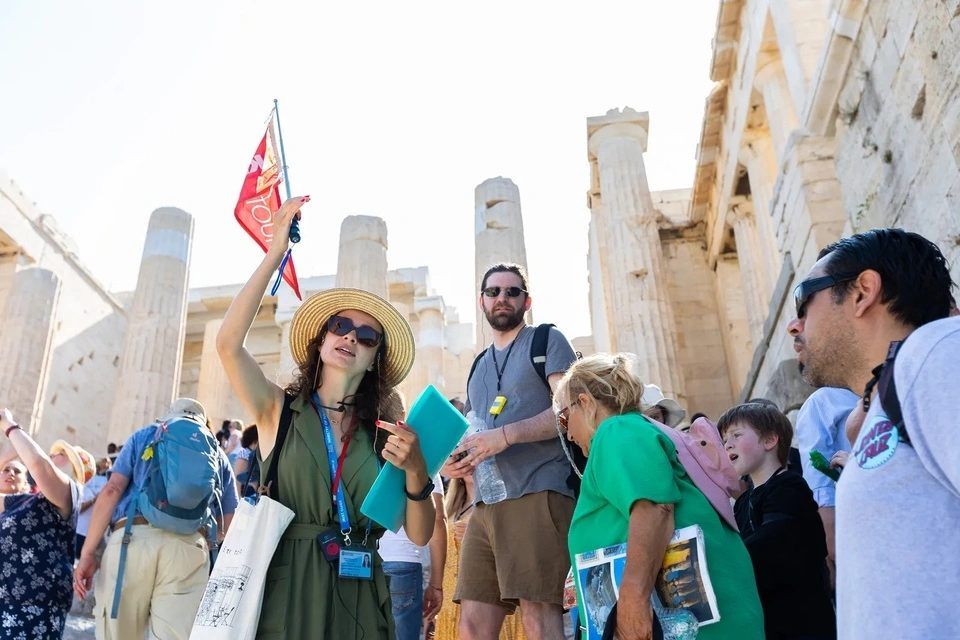 Early Morning Acropolis and Acropolis Museum Walking Tour 