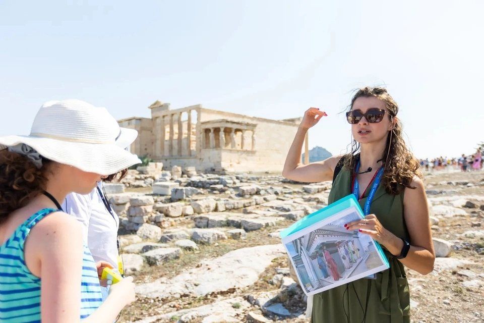 Early Morning Acropolis and Acropolis Museum Walking Tour 