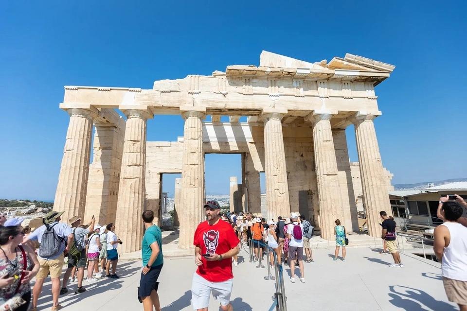 Early Morning Acropolis and Acropolis Museum Walking Tour 
