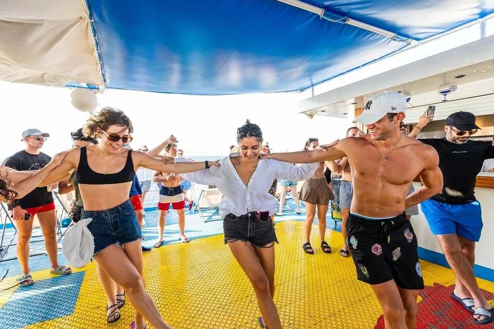 Aegina Agistri Swimming Cruise
