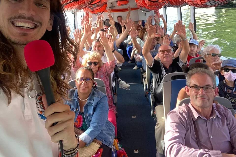 Seine River Amphibious Bus tour of Paris