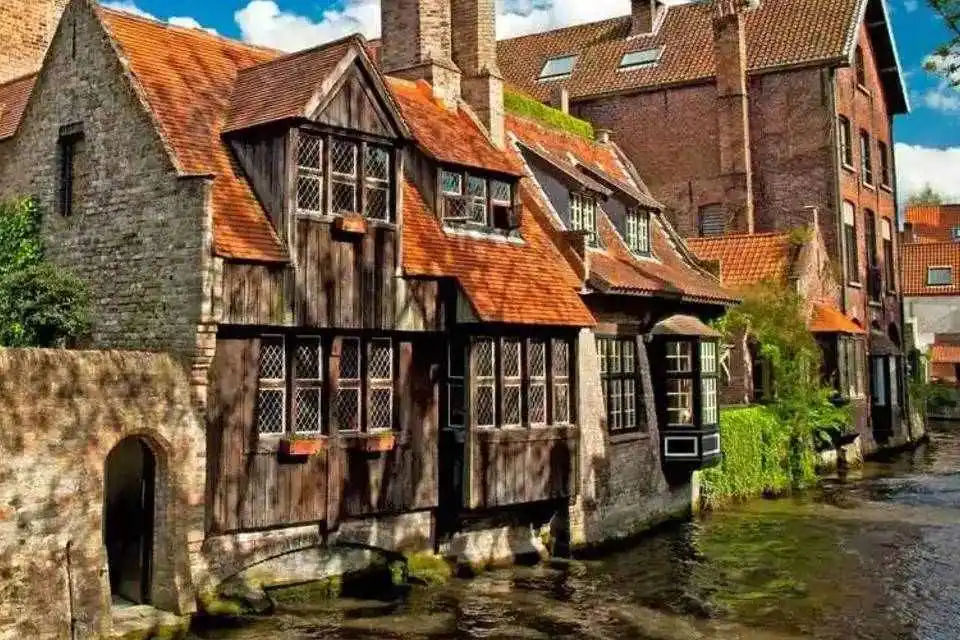 A Tour to Medieval City Tour - Bruges