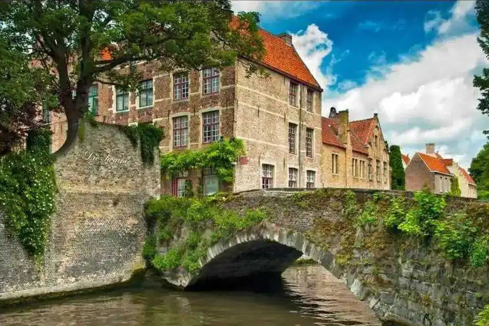 A Tour to Medieval City Tour - Bruges