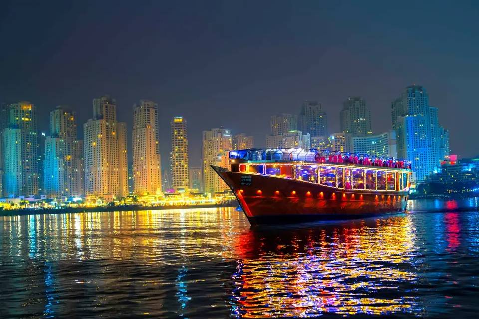 Marina Luxury Dhow Dinner Cruise