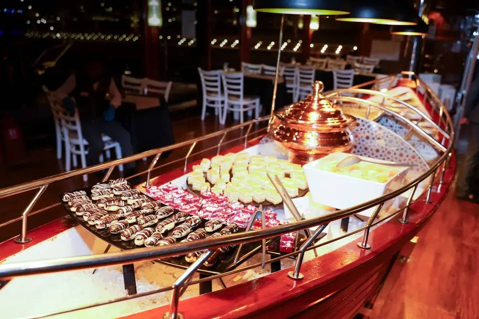 Creek Luxury Dhow Dinner Cruise