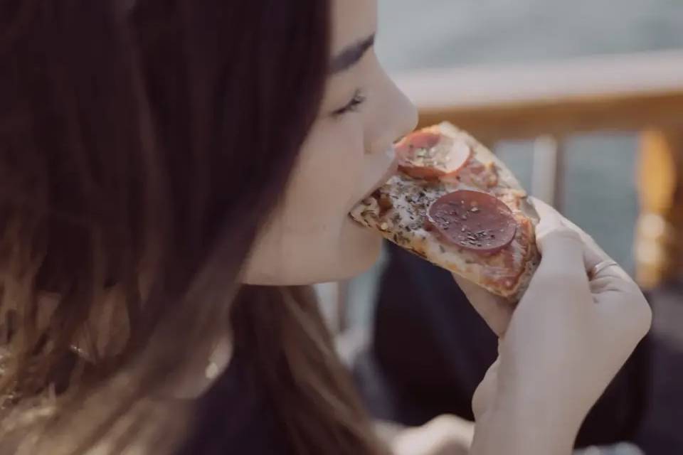 Creek Sightseeing Dhow Cruise with Unlimited freshly-baked Pizzas and Soft Drinks