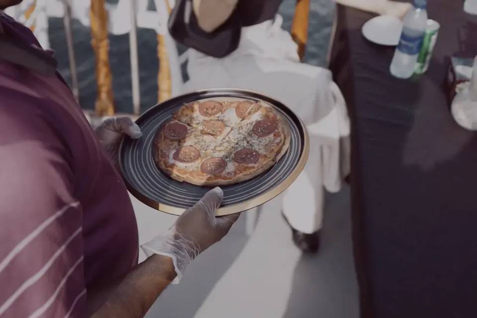Creek Sightseeing Dhow Cruise with Unlimited freshly-baked Pizzas and Soft Drinks