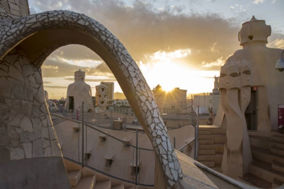 La Pedrera Sunrise Tour Ticket
