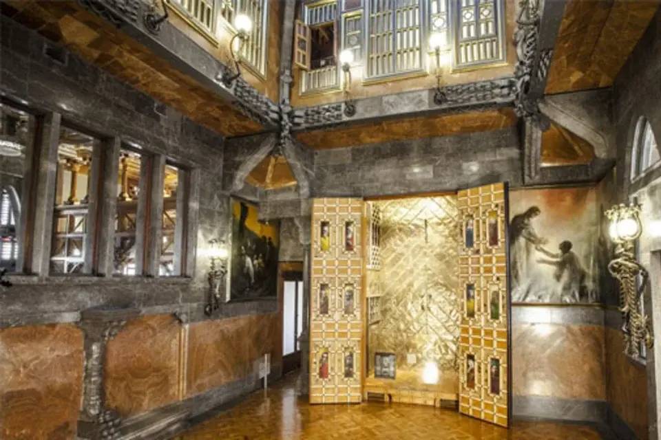 Palau Guell Admission Ticket