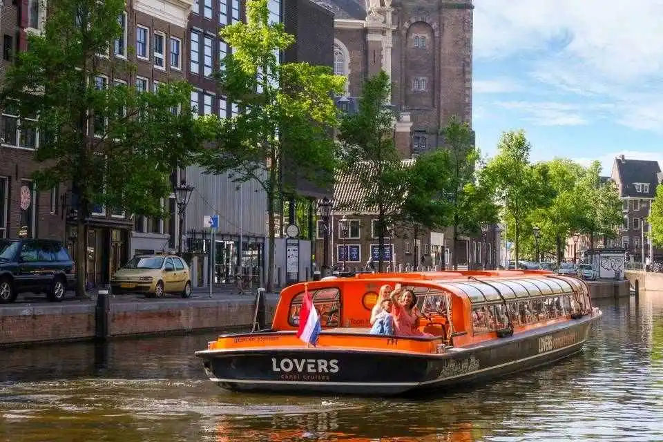 THIS IS HOLLAND