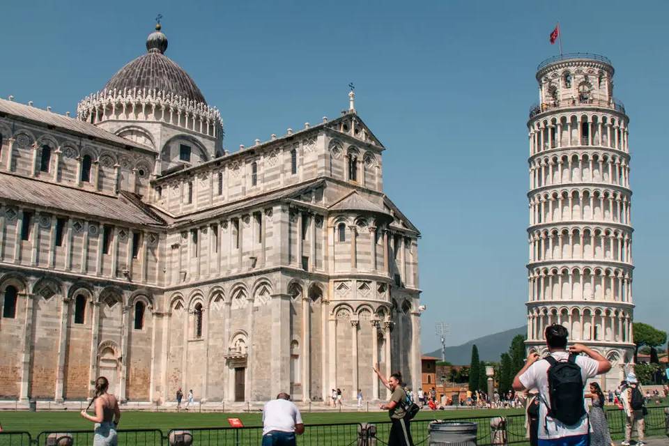 Discovering the Wonders of Pisa from Livorno Shore Excursion with Optional Leaning Tower