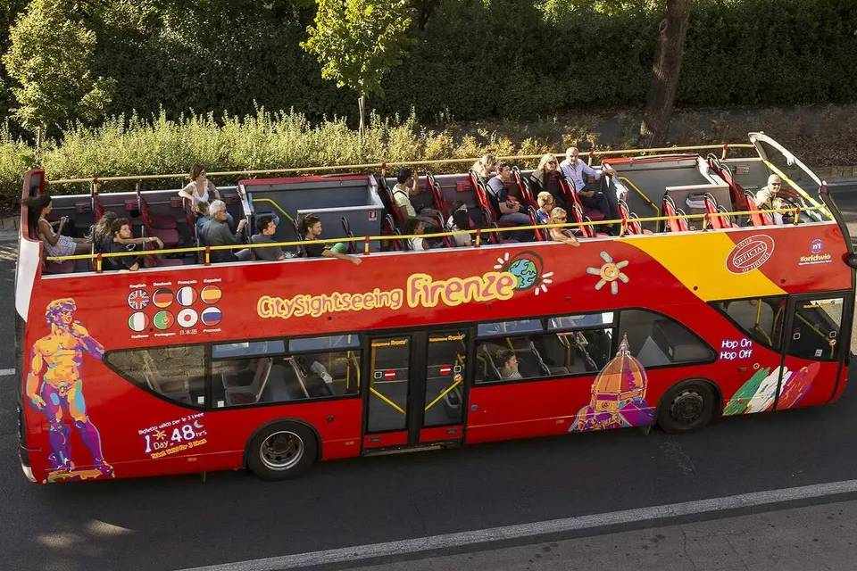 Florence Hop On Hop off Ticket and Transfers from La Spezia by Bus
