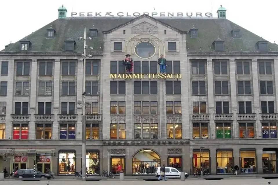 Madame Tussauds with LOVERS Amsterdam Canal Cruise