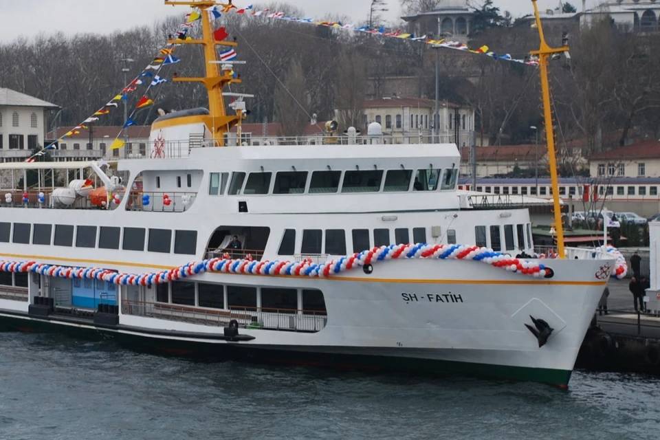 Princes 2-Islands Guided Tour Ticket with Lunch from Istanbul
